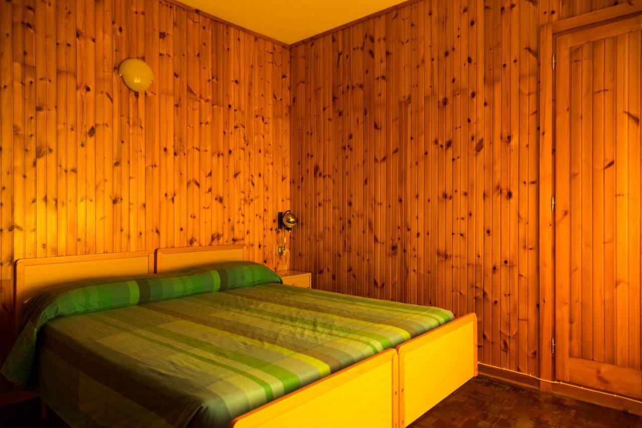 Albergo Centrale سكانو المظهر الخارجي الصورة